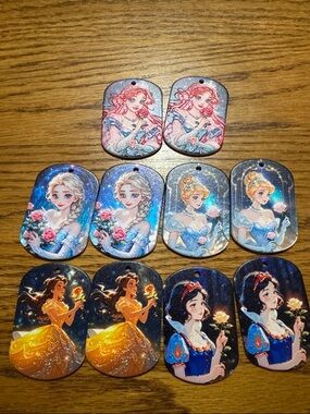 Lot of 10 Disney Princess Keychain tags